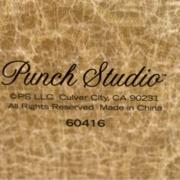 Memory Case - Picture 5 of 6